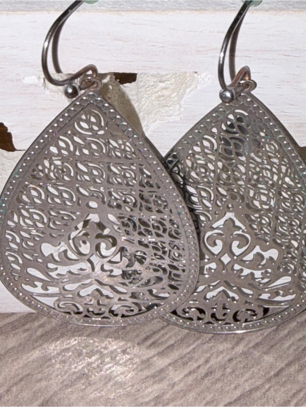 Lucky Brand Silver Filigree Teardrop Dangle Earrings